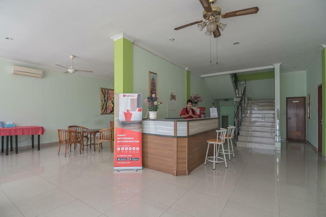 Reddoorz At Gatot Subroto Lampung Hotel Bandar Lampung Exterior photo